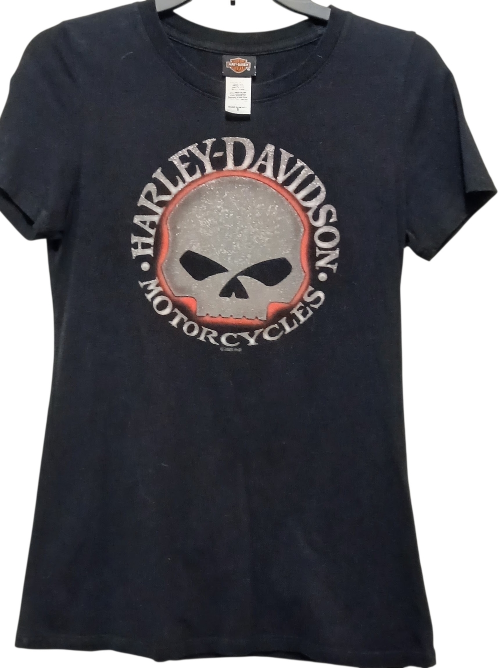 Harley-Davidson Black Tee with Red-Outlined Skull Graphic Women's Small